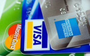 VISA、Mastercard、JCBの違いを初心者がわかりやすく解説するには？